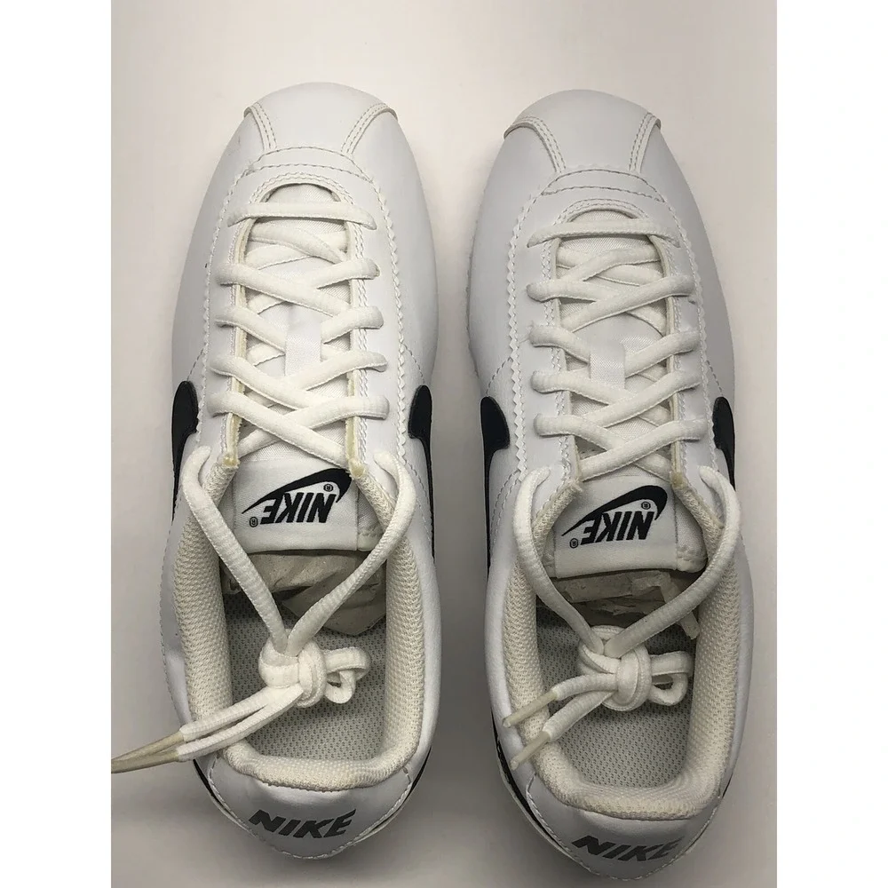 Nike Cortez Basic Sneakers White Black Lace Up Low Youth Size 4.5